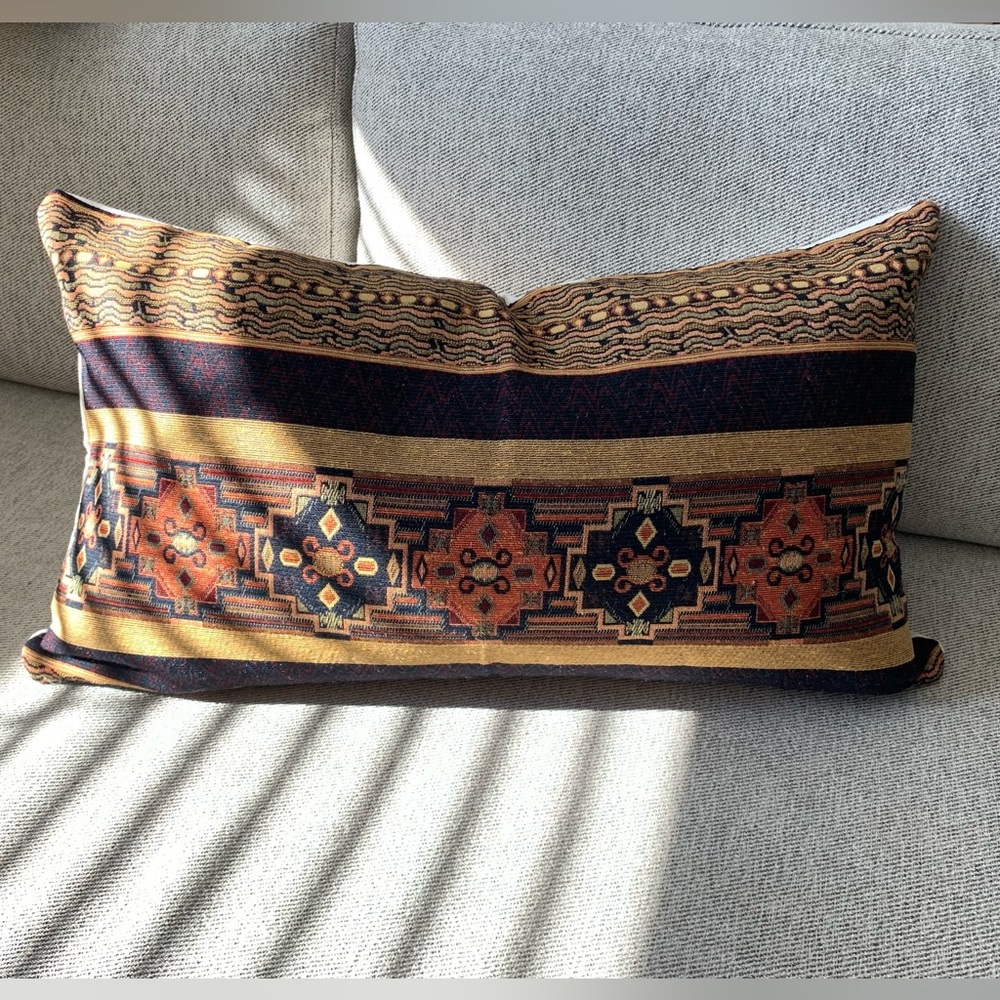MOVING SALE | Boho accent pillow, handwoven Turkish style lumbar pillowcase - Picture 1 of 3